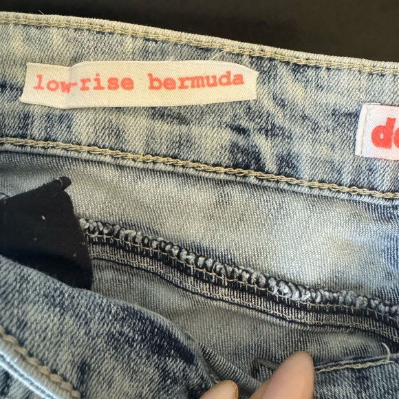 Dollhouse Distressed Jean Shorts - Light Blue - Picture 4 of 4